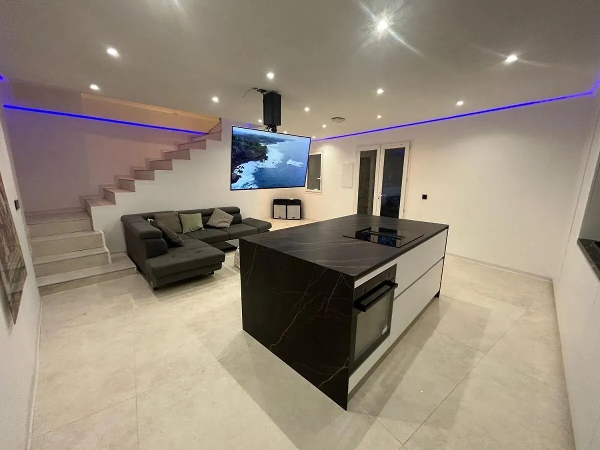 Provencal And Modern House Villa Grasse